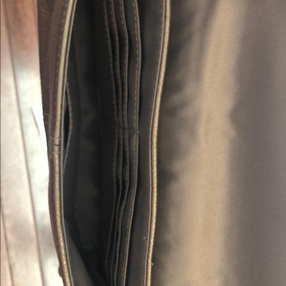 Silver/pewter coach clutch - Picture 3 of 4